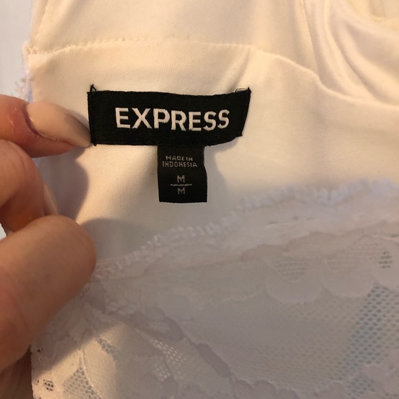 Never worn Express white mini, size M!! - Picture 3 of 3